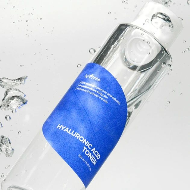 Moisturizing hyaluronic toner from Isntree