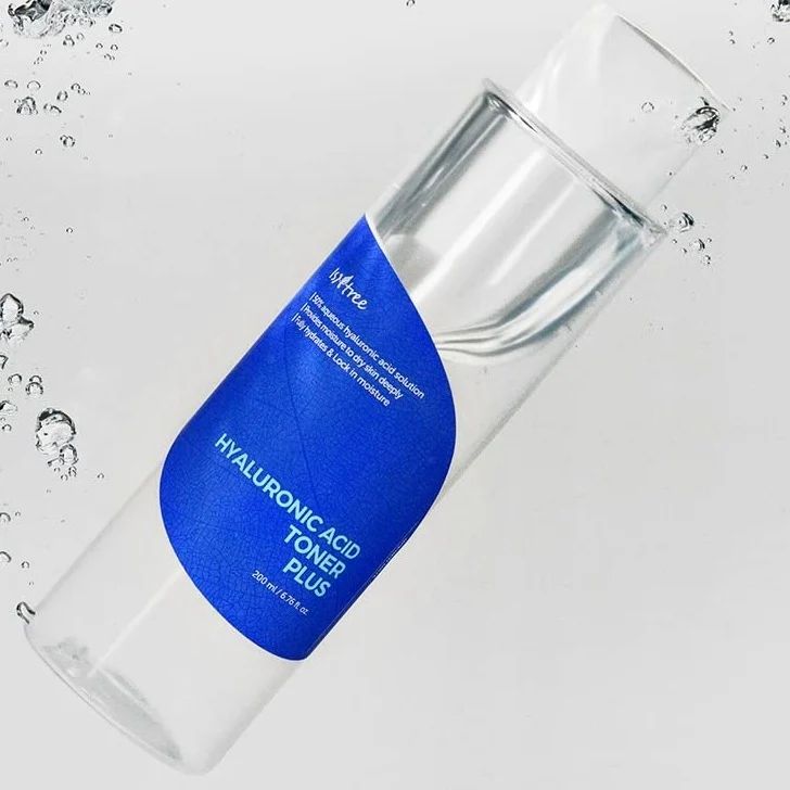 Moisturizing hyaluronic toner from Isntree