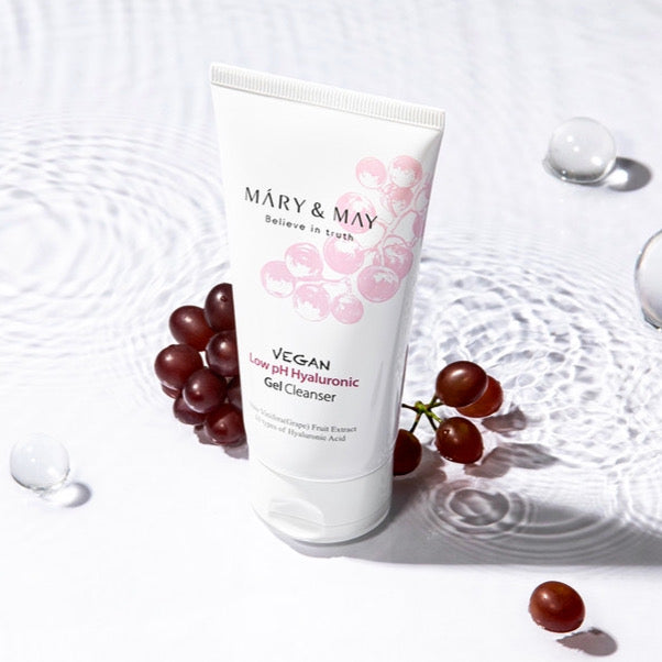 Vegan Low pH Hyaluronic Gel Cleanser  by Mary & May